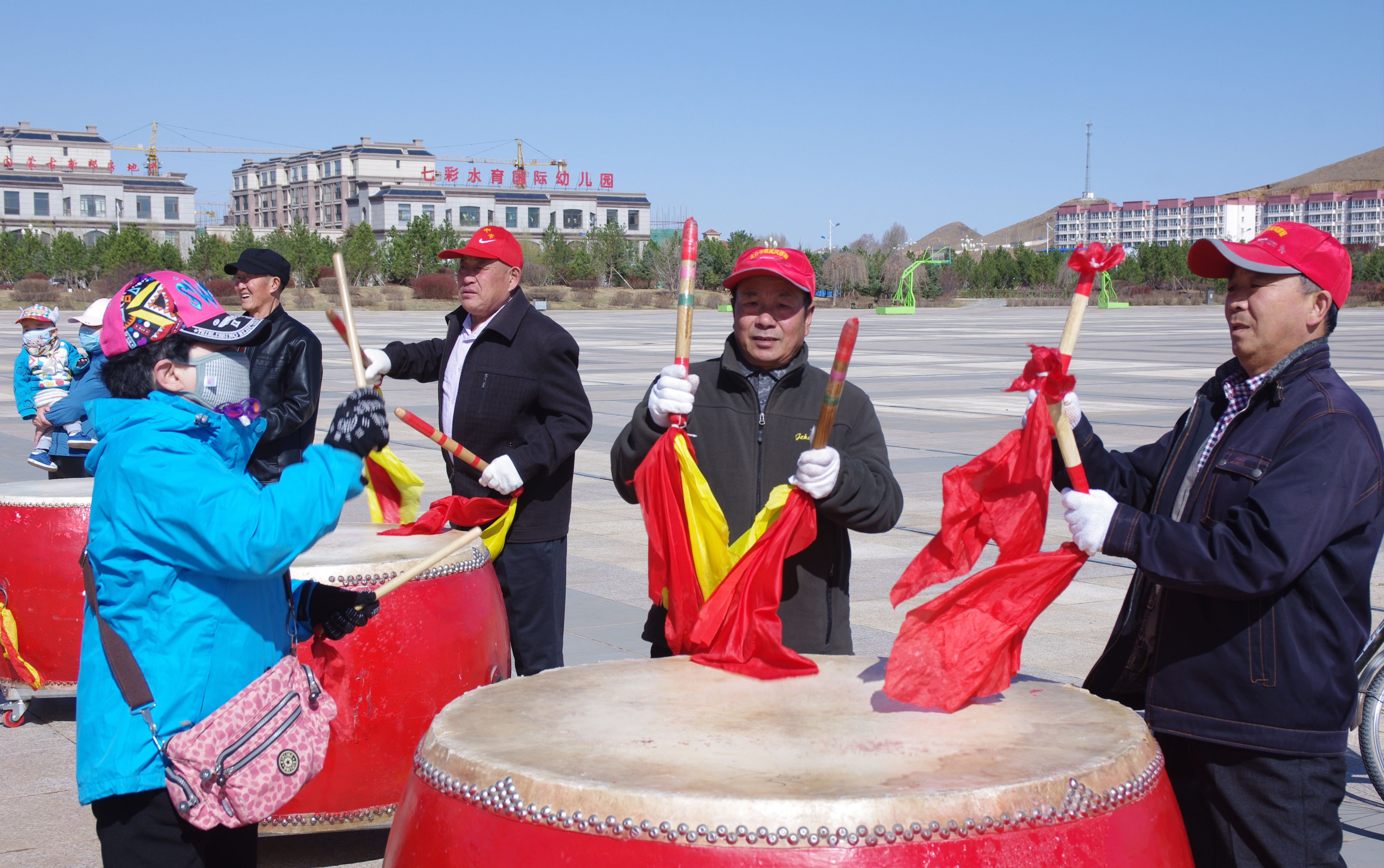 太仆寺旗文化馆举办第三期威风锣鼓培训班